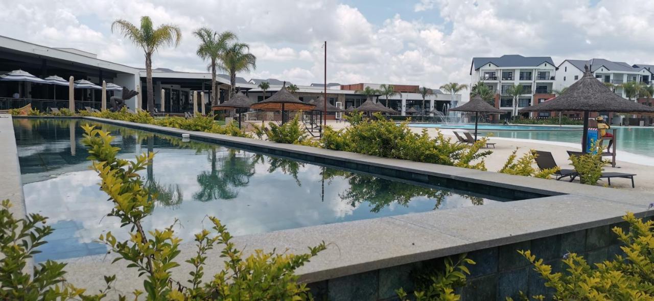Penthouse 172 At The Blyde Crystal Lagoon Apartment Pretoria Exterior photo