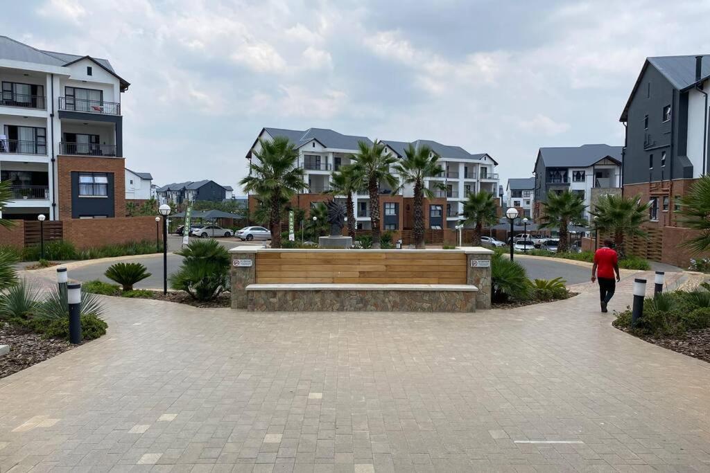 Penthouse 172 At The Blyde Crystal Lagoon Apartment Pretoria Exterior photo