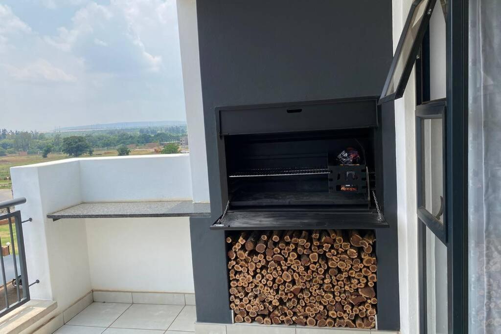 Penthouse 172 At The Blyde Crystal Lagoon Apartment Pretoria Exterior photo