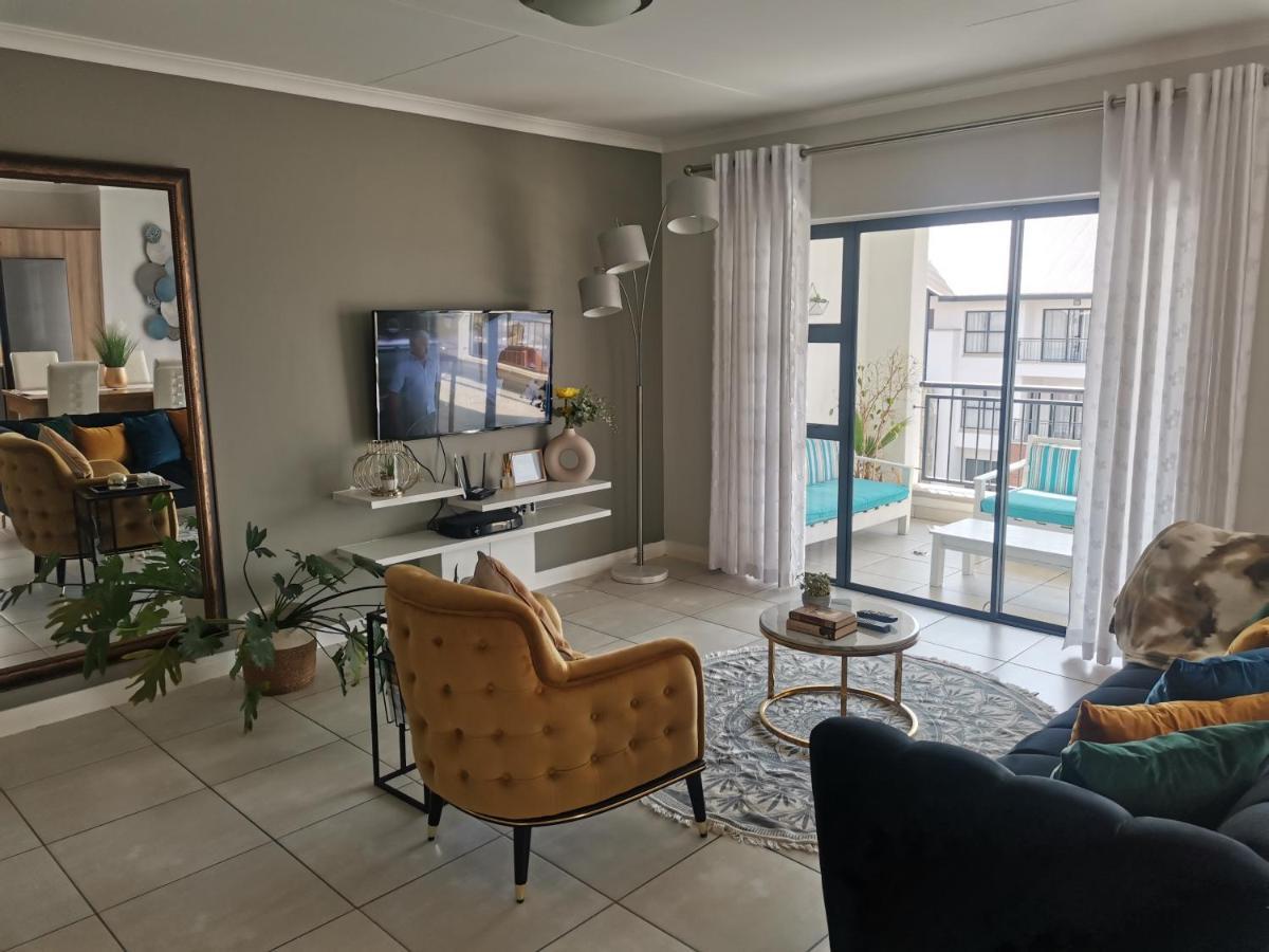 Penthouse 172 At The Blyde Crystal Lagoon Apartment Pretoria Exterior photo