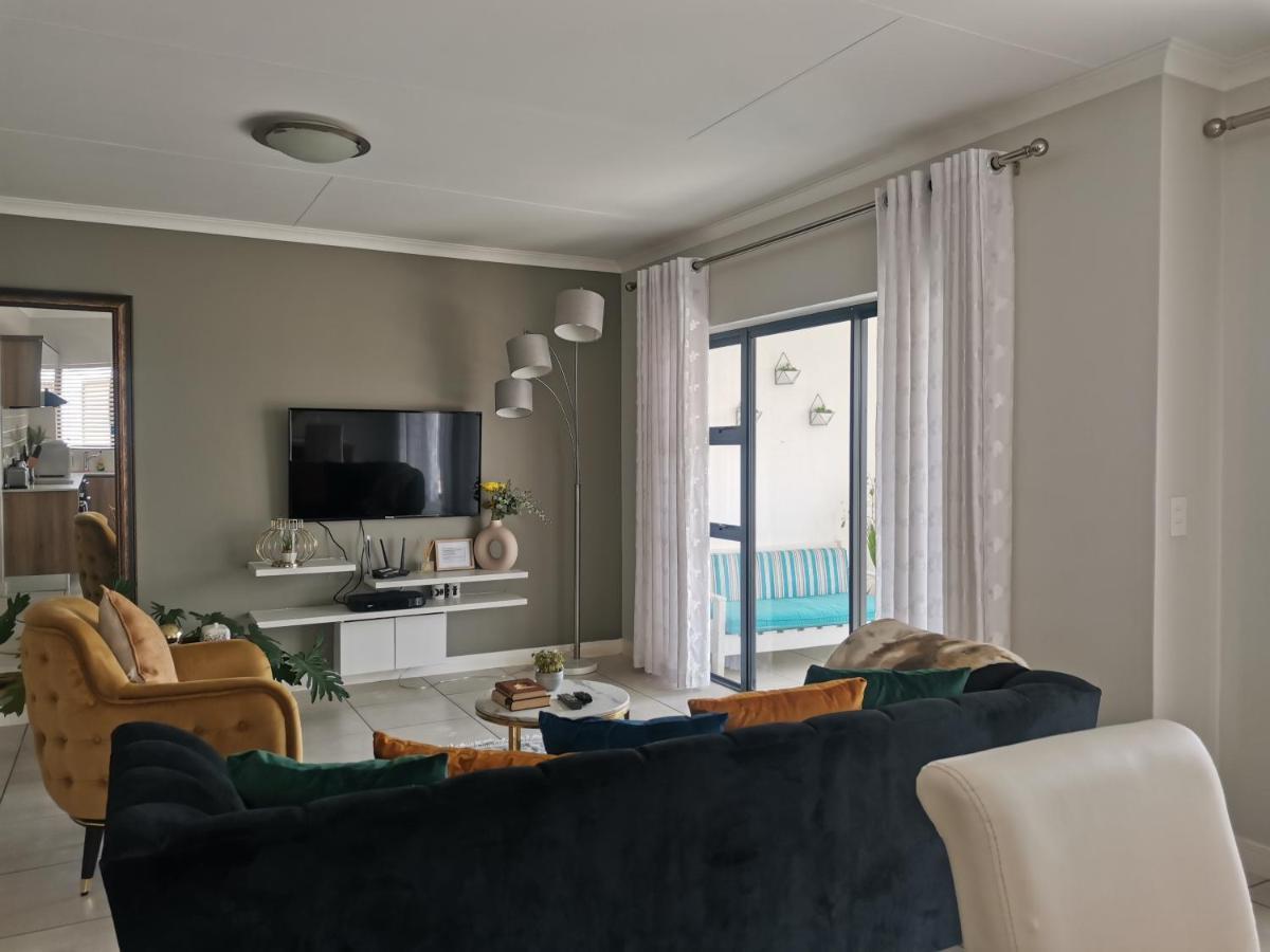 Penthouse 172 At The Blyde Crystal Lagoon Apartment Pretoria Exterior photo
