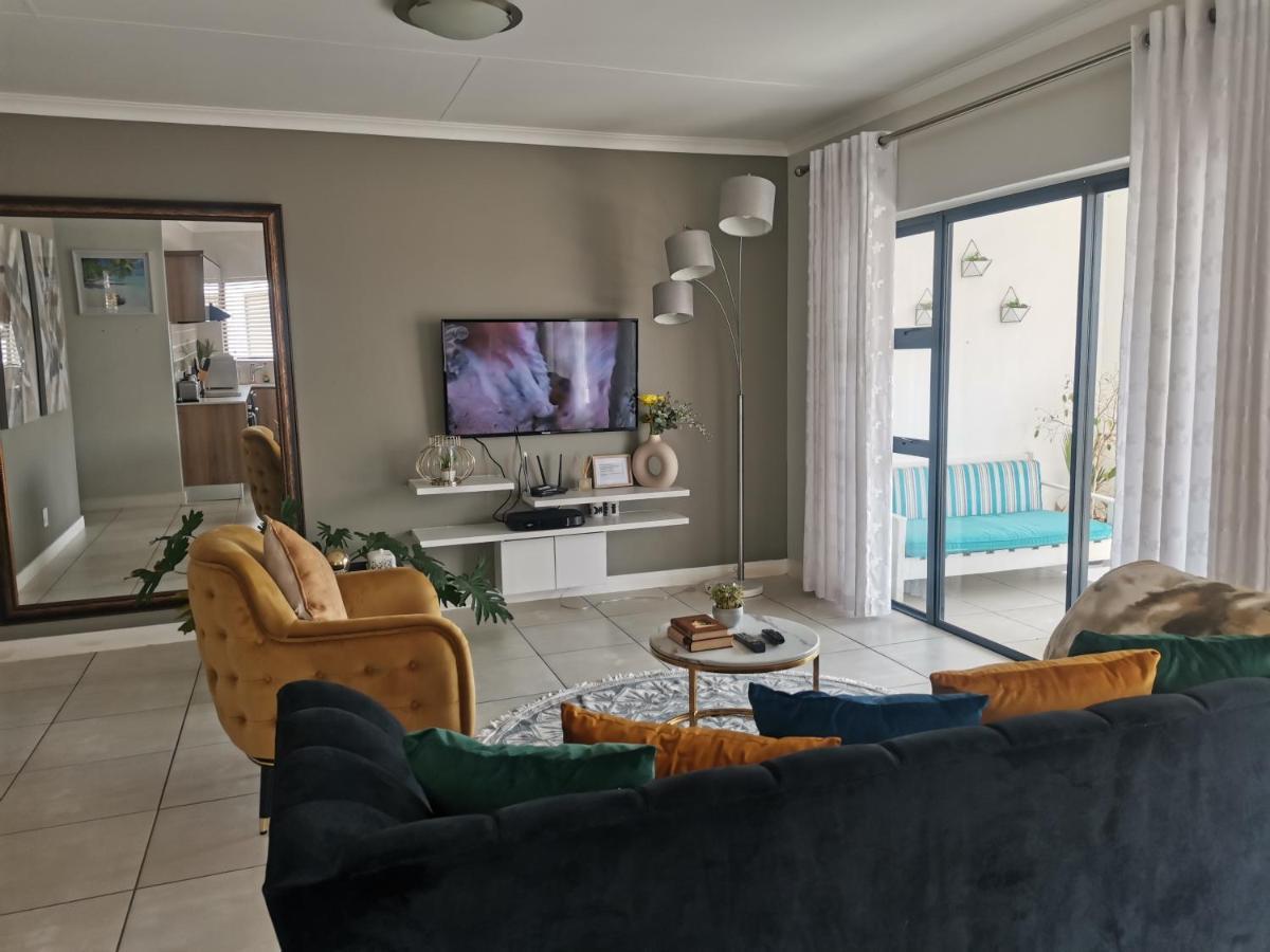 Penthouse 172 At The Blyde Crystal Lagoon Apartment Pretoria Exterior photo
